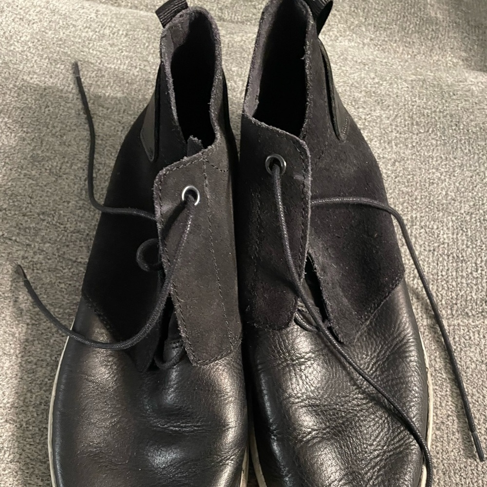 Women's Merrell Gridway High Top Sneaker J47748 Color Black Size 8.5